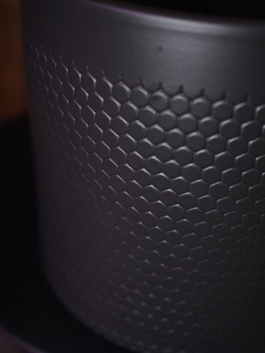 Osłonka ceramiczna Czarna Hexy ⌀18cm