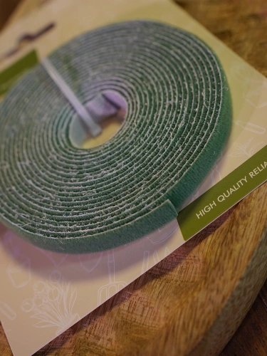 Taśma do mocowania roślin Rzep Zielony 4m