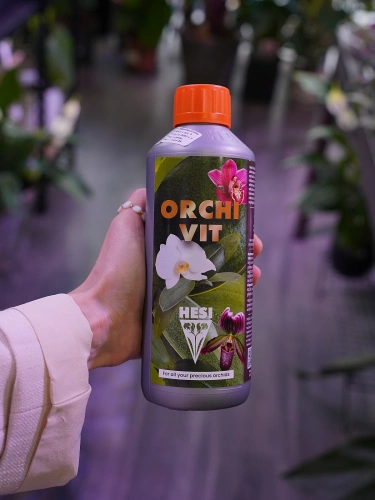 Nawóz Hesi OrchiVit do storczyków i roślin ozdobnych 500ml