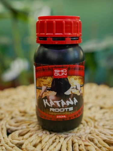 Nawóz Shogun Katana Roots 250ml