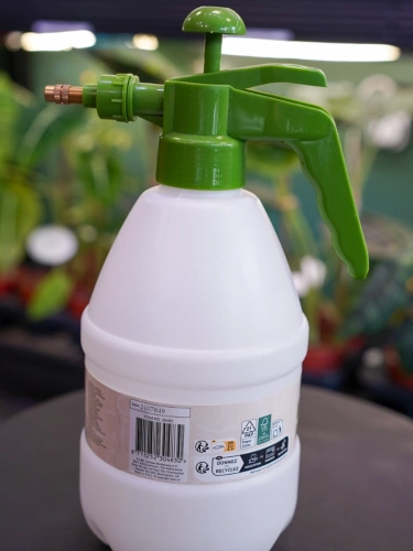 Spryskiwacz ciśnieniowy do roślin Kinzo 2L